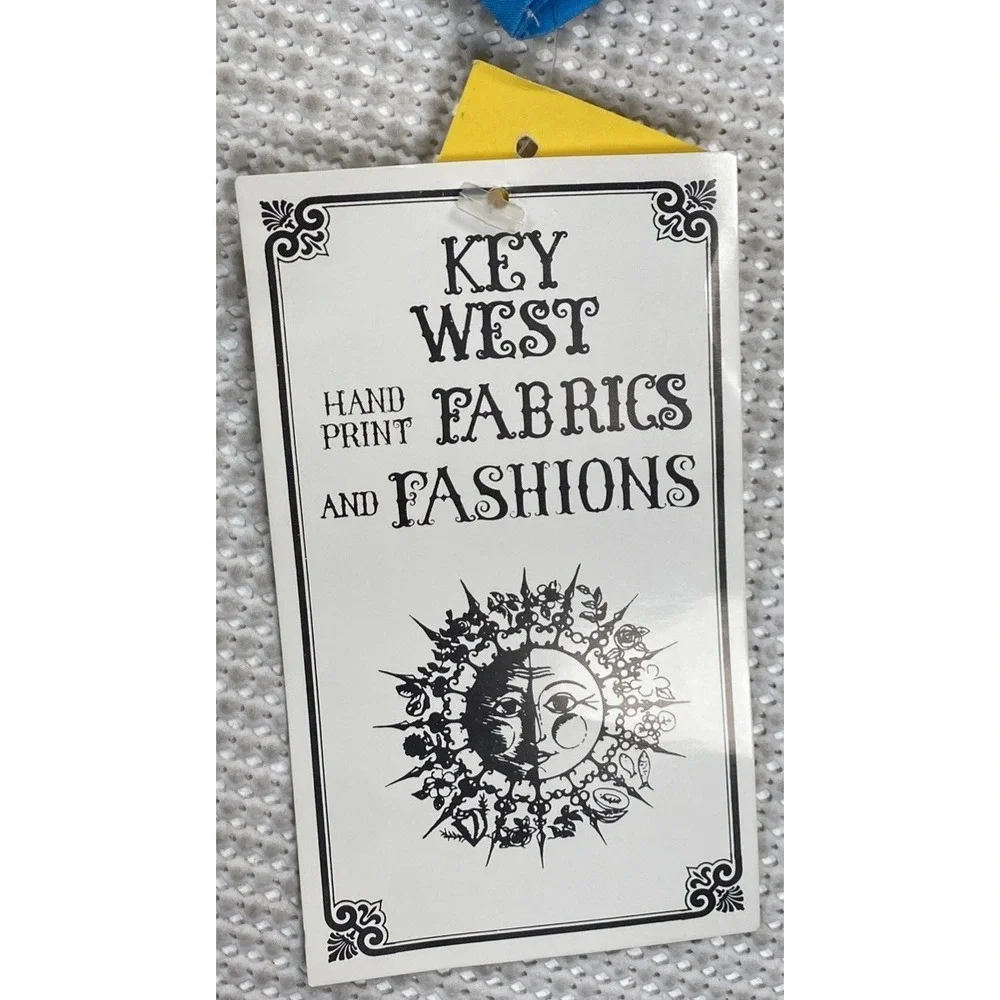 Vintage KEY WEST FASHIONS Button Up Shirt Blue Sport‎ Fish Men's Small Brand New